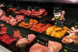 409-cote-dagneaux-roti-de-porc-poitrine-poulet-fermier-echine-cote-premiere-roti-porc-rumsteak.webp