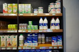 409-lait-de-chevre-lait-jio-milk-biocoop-laiy-entier-m-lait-demi-creme.webp