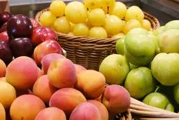 409-peche-nectarine-mytille-cerise-nefle.webp